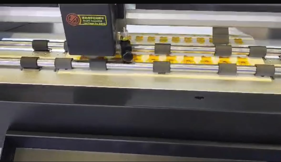 SkyCut Machine with Creasing HD-550S A4, A3, A3+